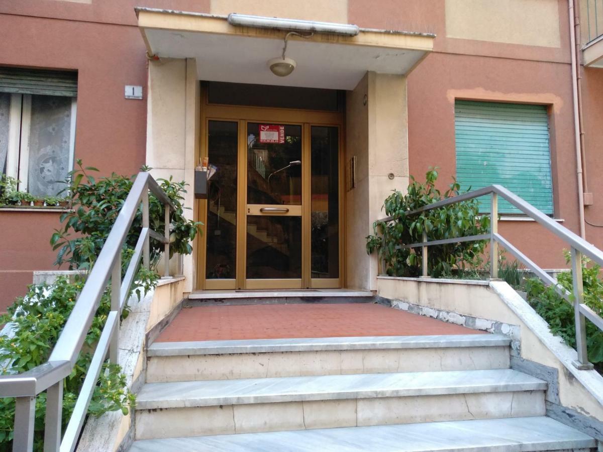 Casa Christine Apartment Генуа Екстериор снимка